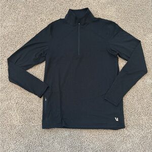Men’s Vuori performance half zip, size small